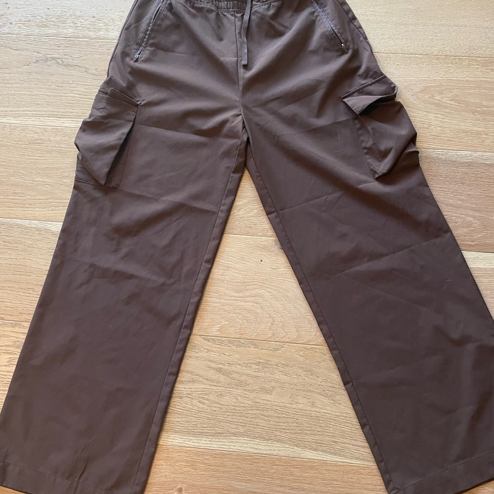 Beyond yoga cargo wide leg.